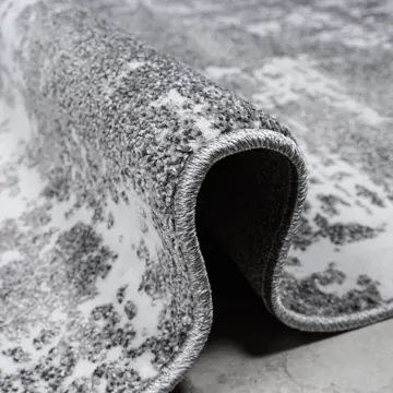 Apollo curled edge, pile detail