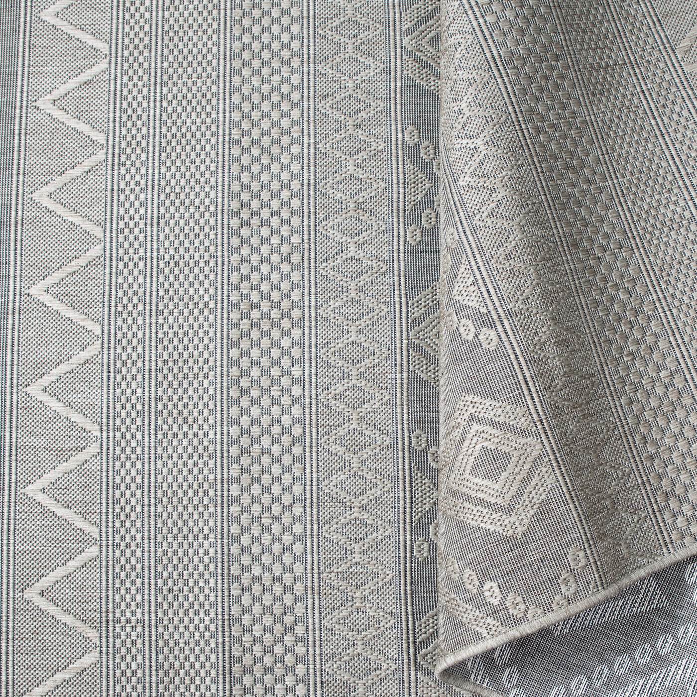 Plutus Grey, texture close-up